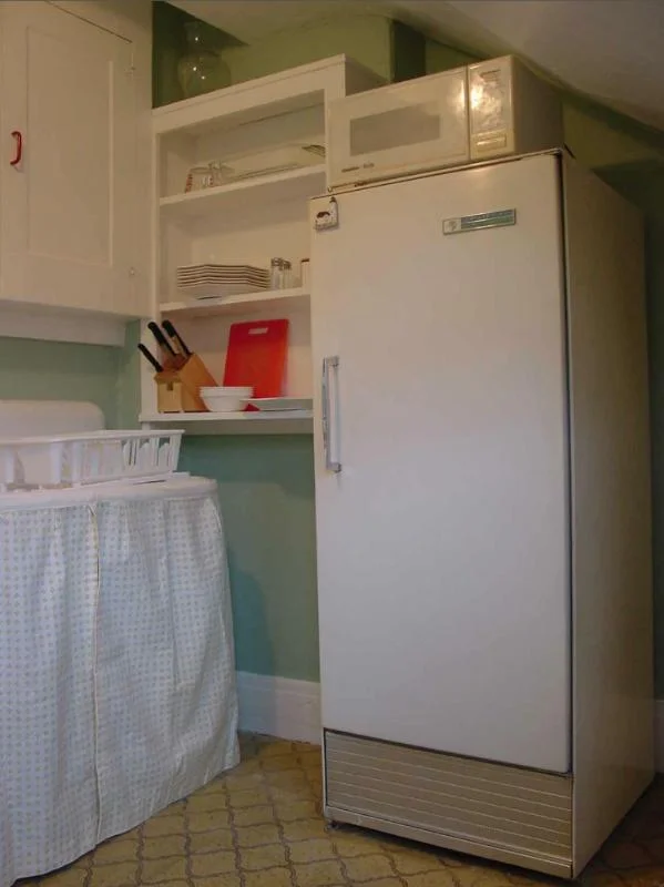 1 bed, 1 bath apartment for rent at 34 Temple St Unit 7, Beacon Hill — photo 5 of 6