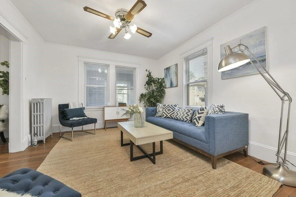 2 bed, 1 bath apartment for rent at 34 Thingvalla Ave Unit 0, Cambridge — photo 2 of 12