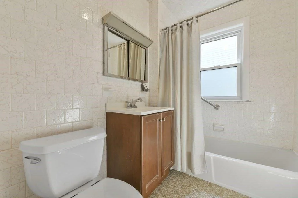 2 bed, 1 bath apartment for rent at 34 Thingvalla Ave Unit 0, Cambridge — photo 9 of 12