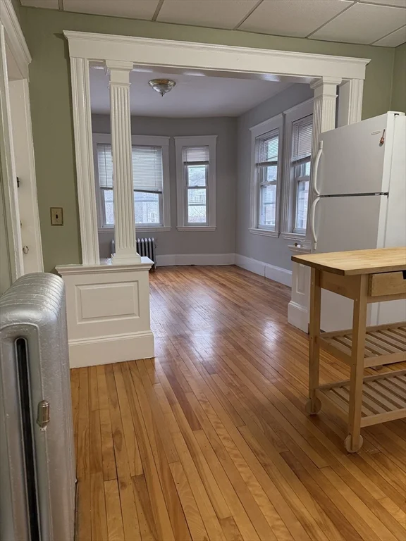 1 bed, 1 bath apartment for rent at 34 Titcomb Unit 2, Newburyport — photo 3 of 9