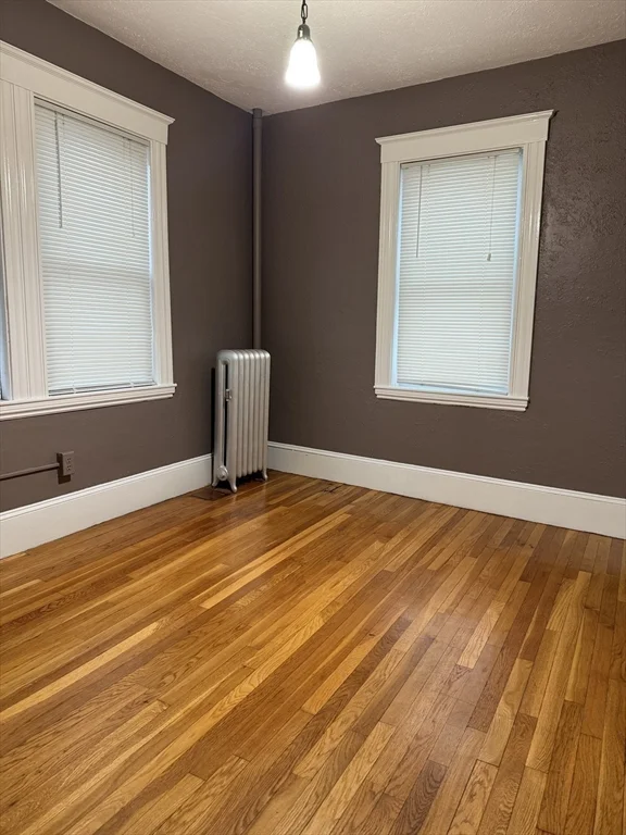 1 bed, 1 bath apartment for rent at 34 Titcomb Unit 2, Newburyport — photo 6 of 9