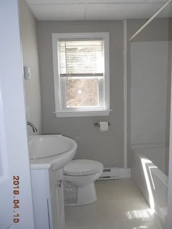1 bed, 1 bath apartment for rent at 34 Trahan Ave Unit 2, Worcester — photo 7 of 7