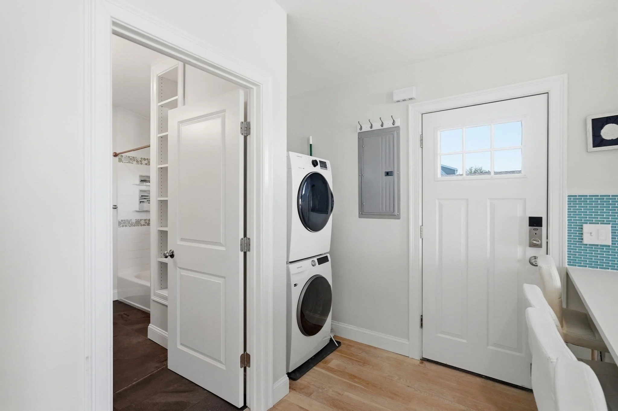 2 bed, 2 bath apartment for rent at 34 Underhill St Unit 4, Winthrop Beach — photo 7 of 17