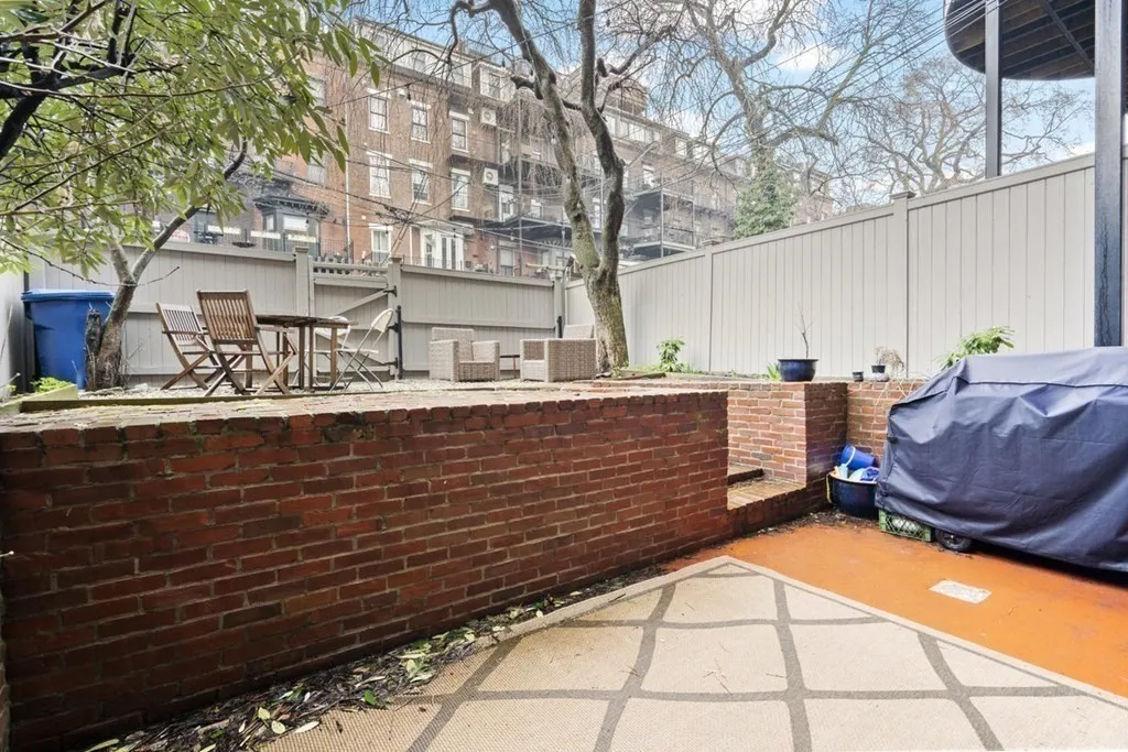 3 bed, 2 bath apartment for rent at 34 Union Park Unit 1, South End — photo 9 of 11