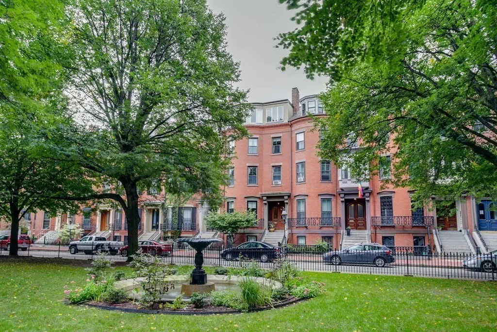 3 bed, 2 bath apartment for rent at 34 Union Park Unit 1, South End — photo 11 of 11
