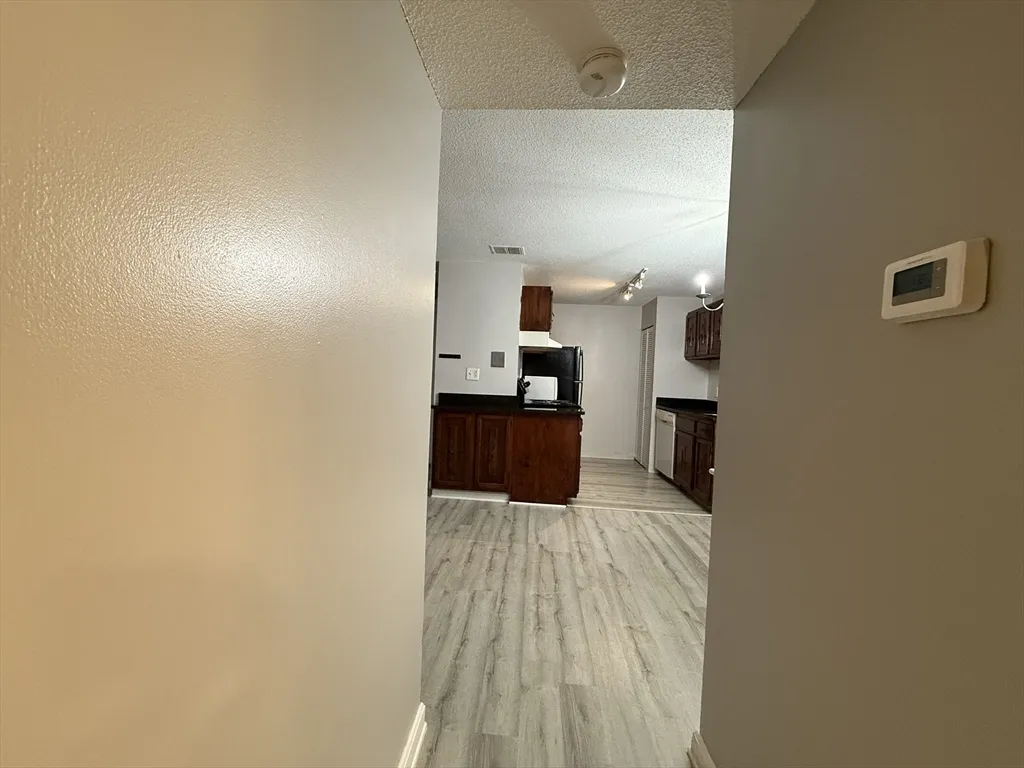 1 bed, 1 bath apartment for rent at 34 Walden Dr Unit 3, Natick — photo 24 of 37