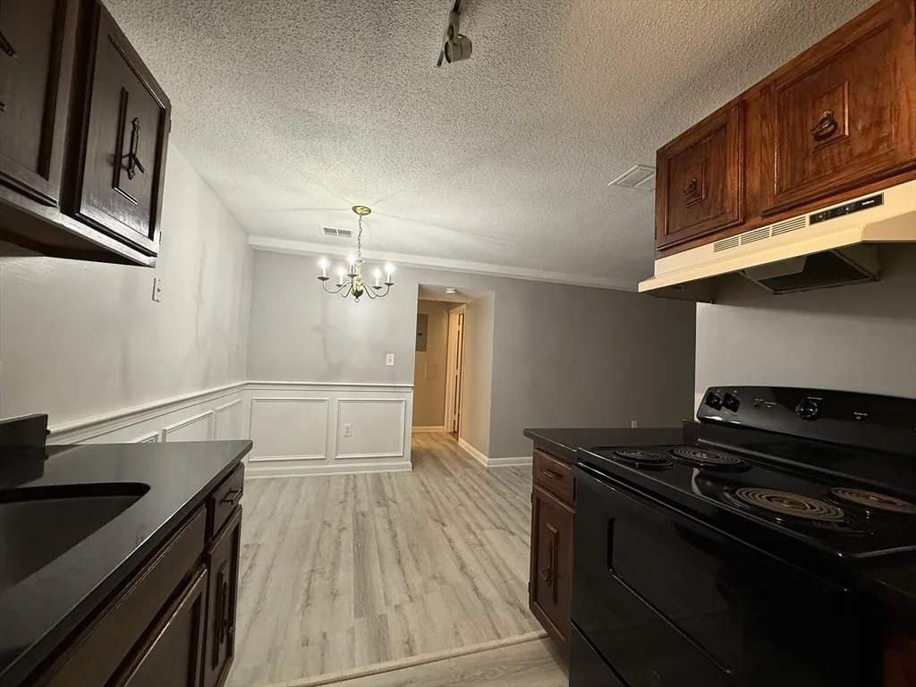 1 bed, 1 bath apartment for rent at 34 Walden Dr Unit 3, Natick — photo 7 of 37
