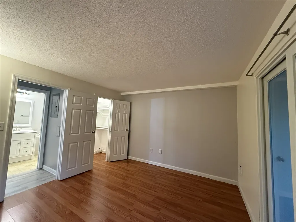 1 bed, 1 bath apartment for rent at 34 Walden Dr Unit 3, Natick — photo 16 of 37