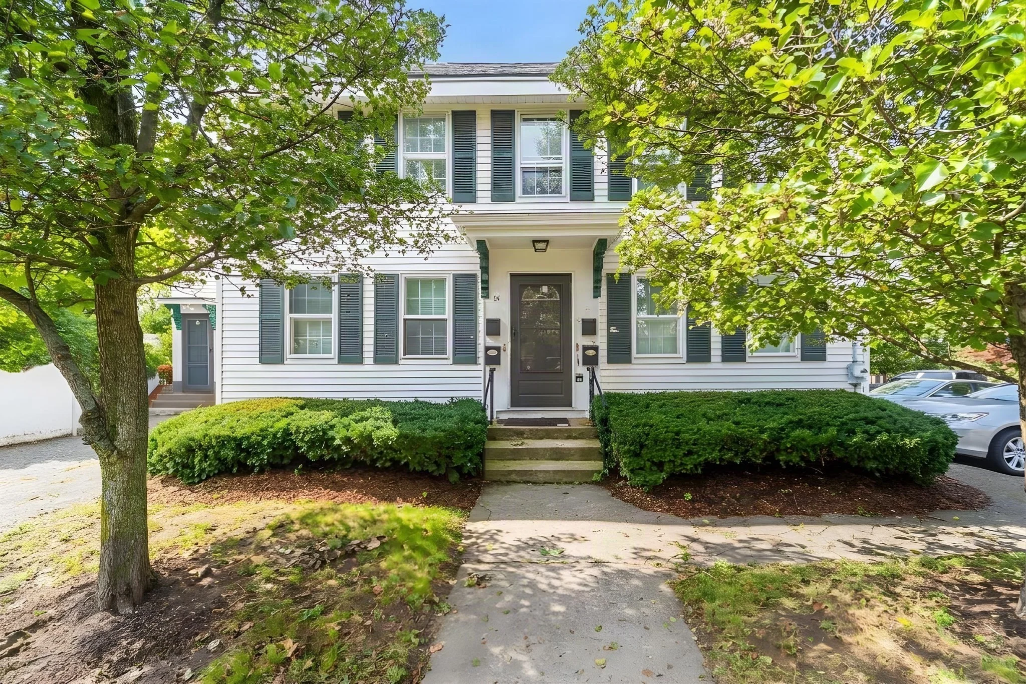 1 bed, 1 bath apartment for rent at 34 Walnut St Unit 4, Natick — photo 1 of 13