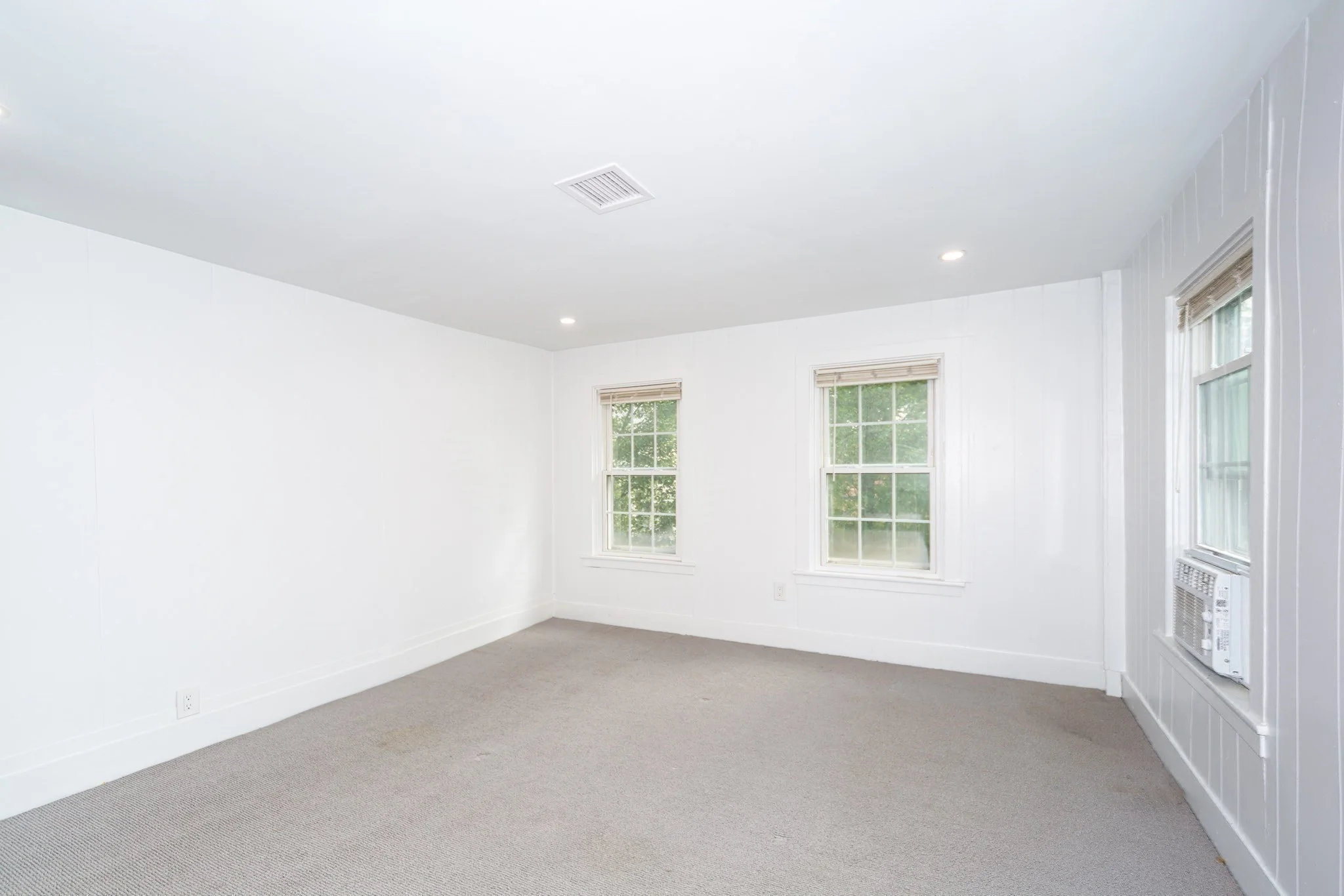 1 bed, 1 bath apartment for rent at 34 Walnut St Unit 4, Natick — photo 10 of 13