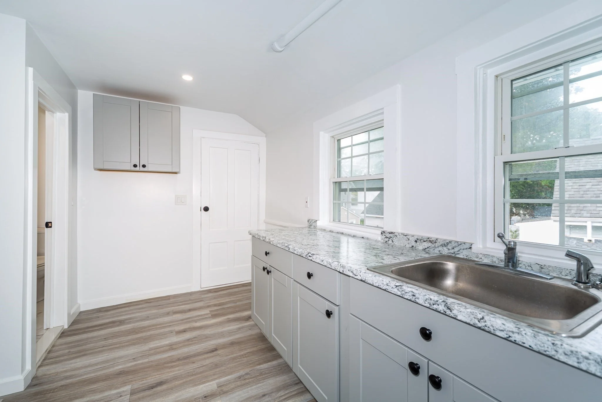 1 bed, 1 bath apartment for rent at 34 Walnut St Unit 4, Natick — photo 6 of 13