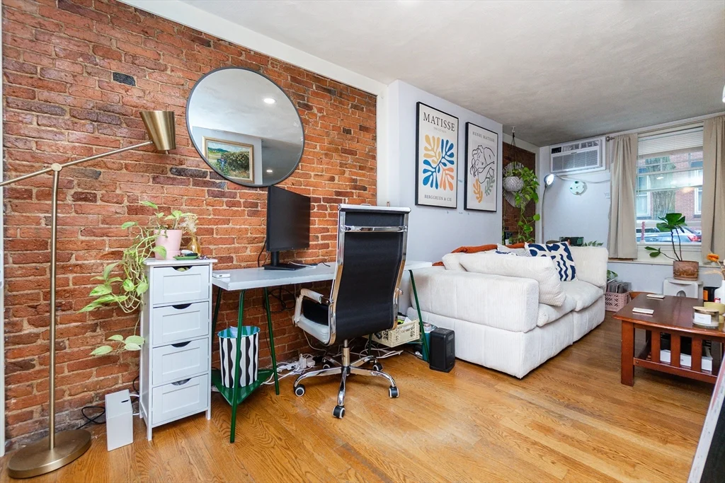 1 bed, 1 bath apartment for rent at 34 Washington St Unit 1A, Charlestown — photo 14 of 24