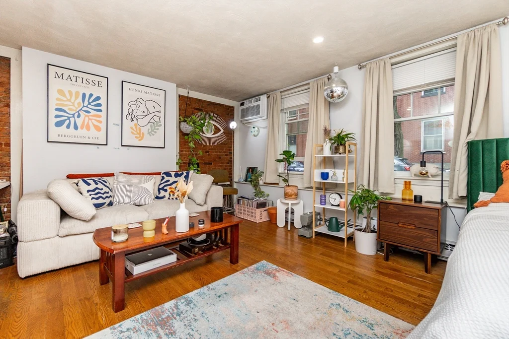 1 bed, 1 bath apartment for rent at 34 Washington St Unit 1A, Charlestown — photo 5 of 24