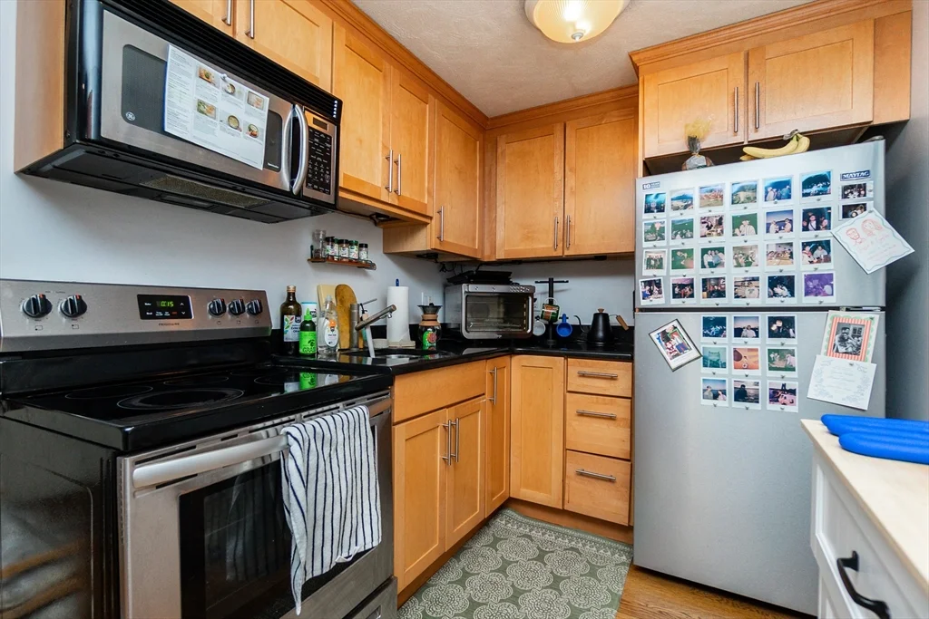 1 bed, 1 bath apartment for rent at 34 Washington St Unit 1A, Charlestown — photo 9 of 24