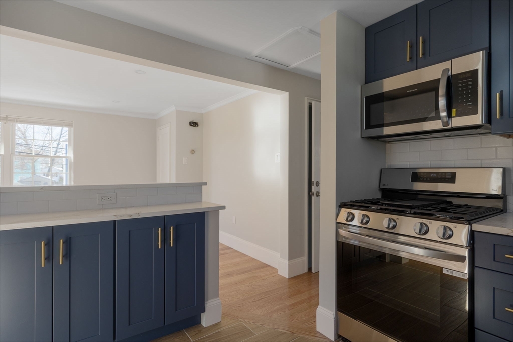 3 bed, 1 bath apartment for rent at 34 Weeks Ave Unit 34, Roslindale — photo 4 of 12