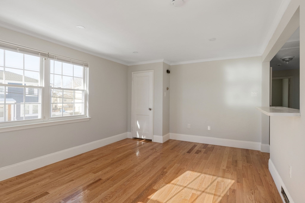 3 bed, 1 bath apartment for rent at 34 Weeks Ave Unit 34, Roslindale — photo 6 of 12