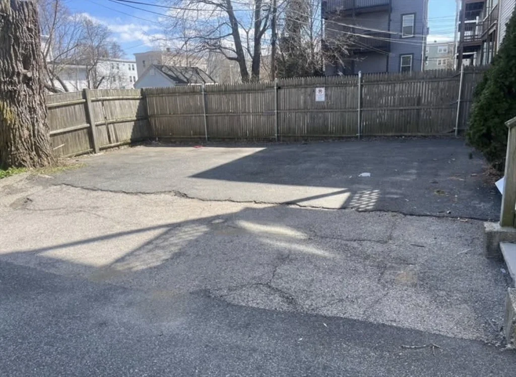 3 bed, 1 bath apartment for rent at 34 Wentworth Unit 1, Dorchester — photo 19 of 19