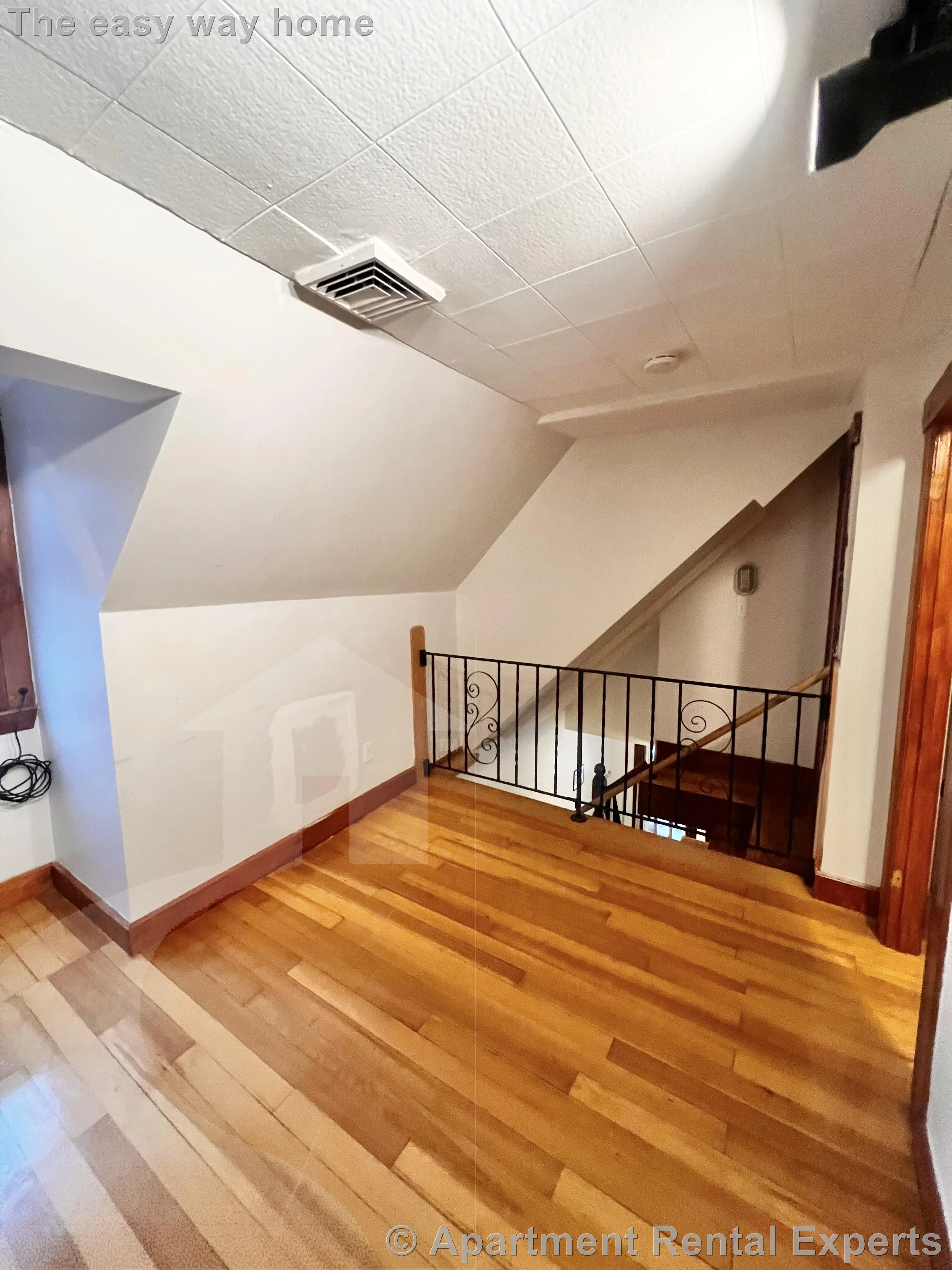 3 bed, 2 bath apartment for rent at 34 William St, Ball Square — photo 6 of 19