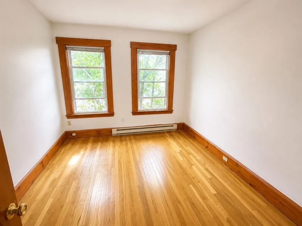 4 bed, 2 bath apartment for rent at 34 William St Unit 2, Tufts University — photo 6 of 22