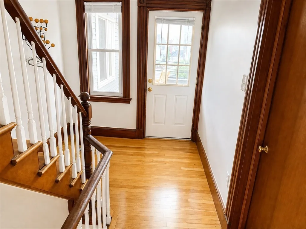 4 bed, 2 bath apartment for rent at 34 William St Unit 2, Tufts University — photo 16 of 22