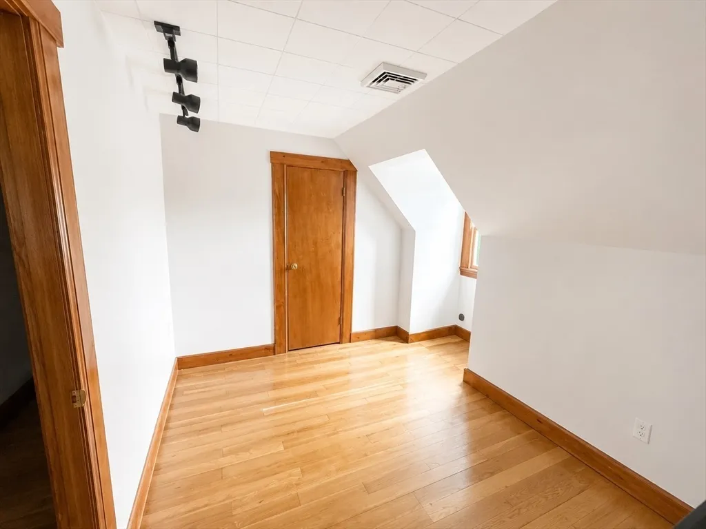 4 bed, 2 bath apartment for rent at 34 William St Unit 2, Tufts University — photo 14 of 22