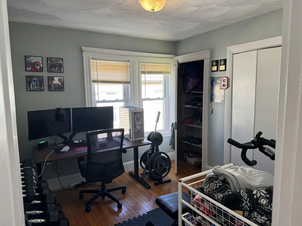 2 bed, 1 bath apartment for rent at 34 Woods Ave Unit 2, West Somerville — photo 8 of 11