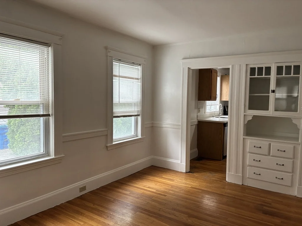 2 bed, 1 bath apartment for rent at 34 Worcester St Unit 34, Belmont — photo 8 of 22