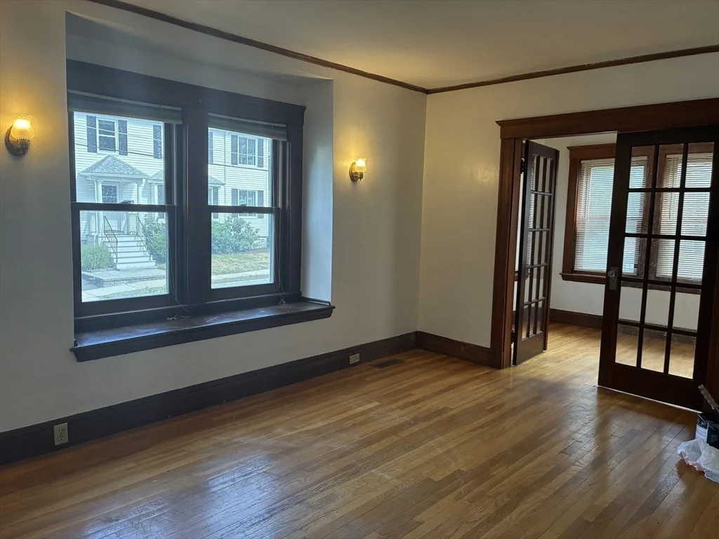 2 bed, 1 bath apartment for rent at 34 Worcester St Unit 34, Belmont — photo 3 of 22
