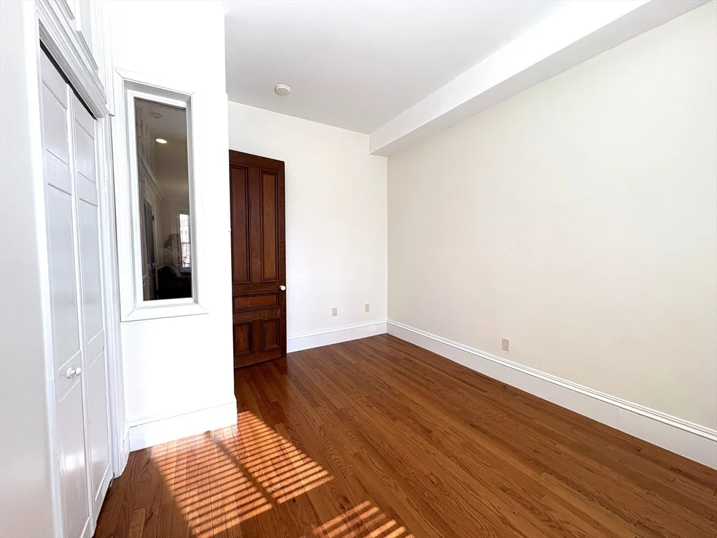 1 bed, 1 bath apartment for rent at 34 Yarmouth St Unit 3, South End — photo 13 of 32
