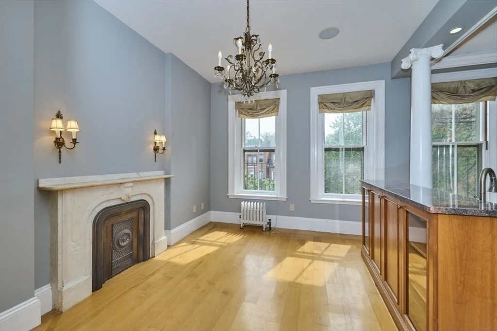 2 bed, 2 bath apartment for rent at 34 Yarmouth St Unit 4, South End — photo 8 of 40