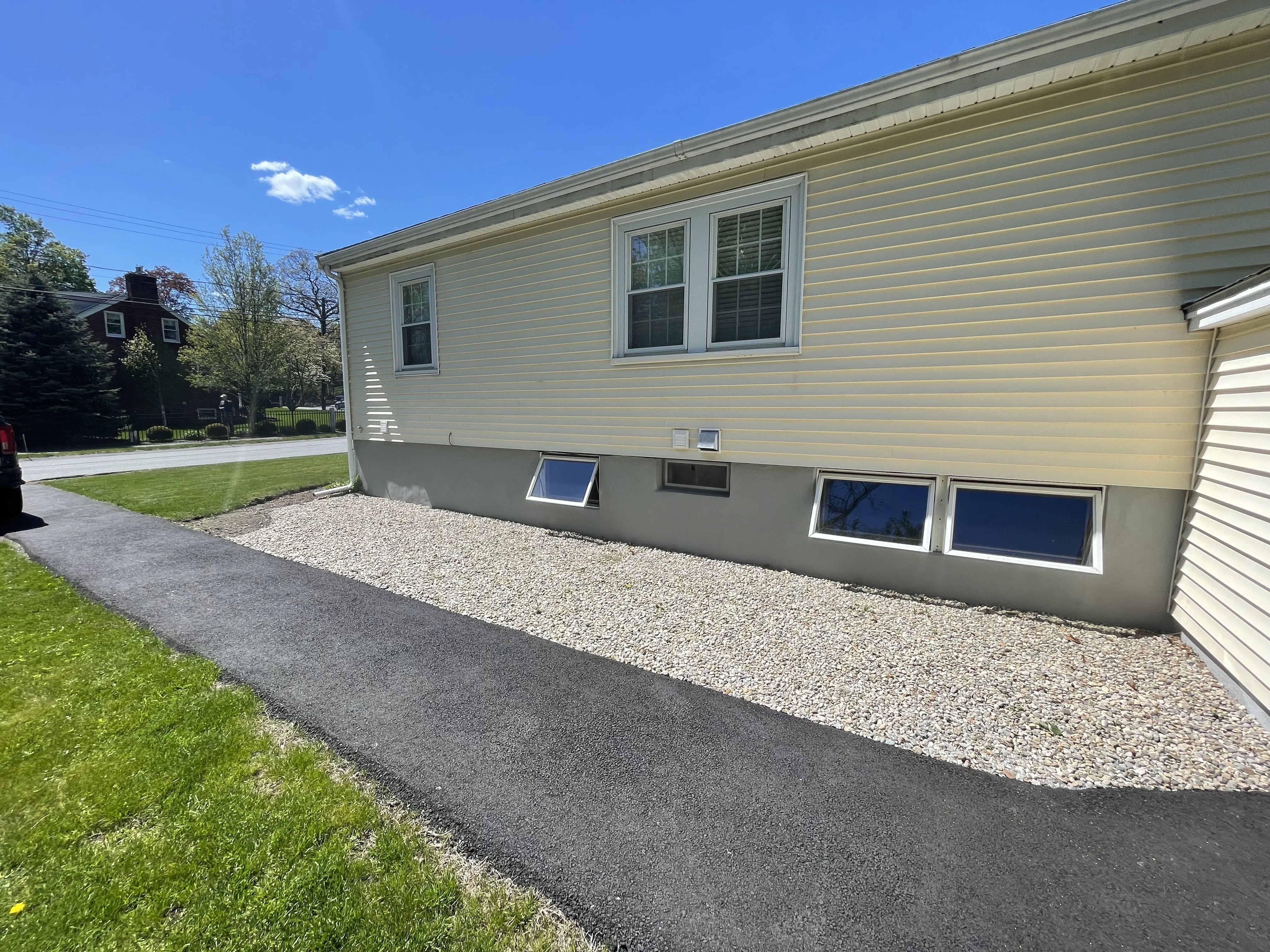 2 bed, 1 bath apartment for rent at 340 Albion St Unit 2, Wakefield — photo 12 of 14