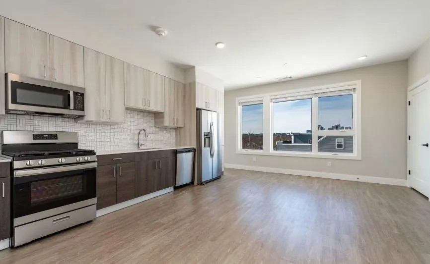 1 bed, 1 bath apartment for rent at 340 Bremen St Unit 210, East Boston — photo 3 of 6