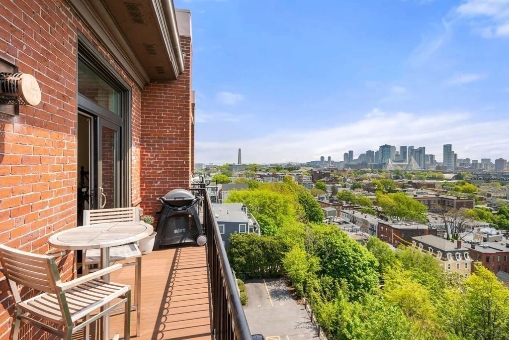 3 bed, 3 bath apartment for rent at 340 Bunker Hill St Unit 5C, Charlestown