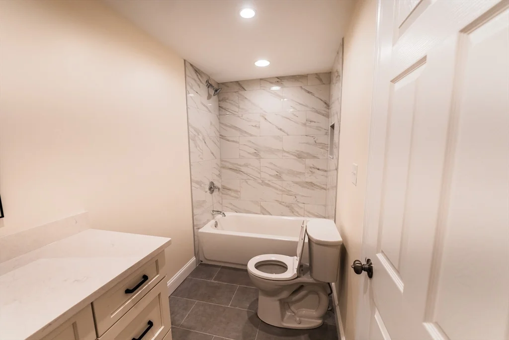 2 bed, 1 bath apartment for rent at 340 East Main St Unit 2, East Brookfield — photo 10 of 19
