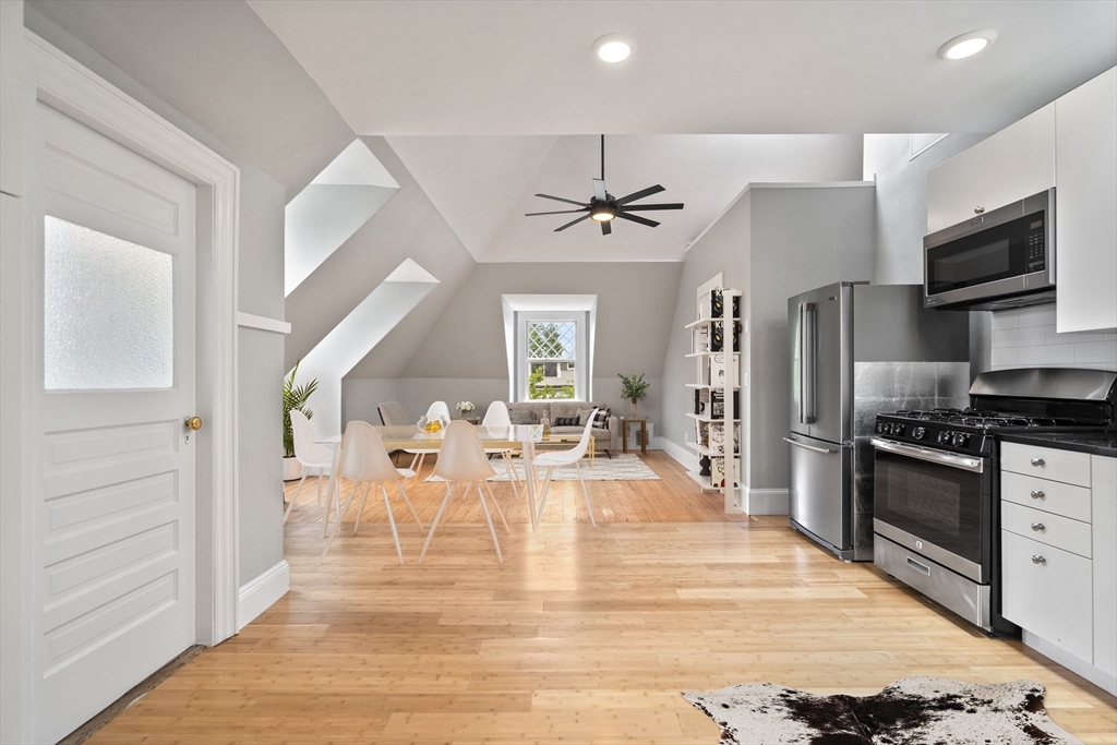 1 bed, 1 bath apartment for rent at 340 Harvard St Unit 4, Cambridge — photo 1 of 18
