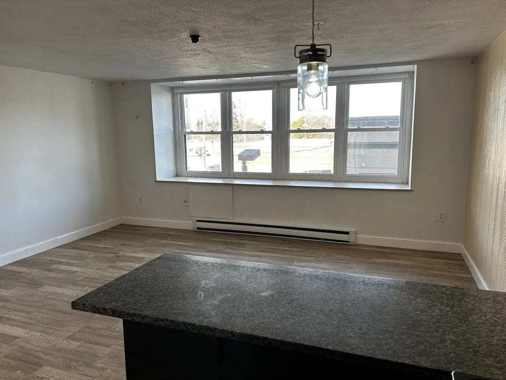 Studio bed, 1 bath apartment for rent at 340 Main St Unit 204, Melrose — photo 8 of 11