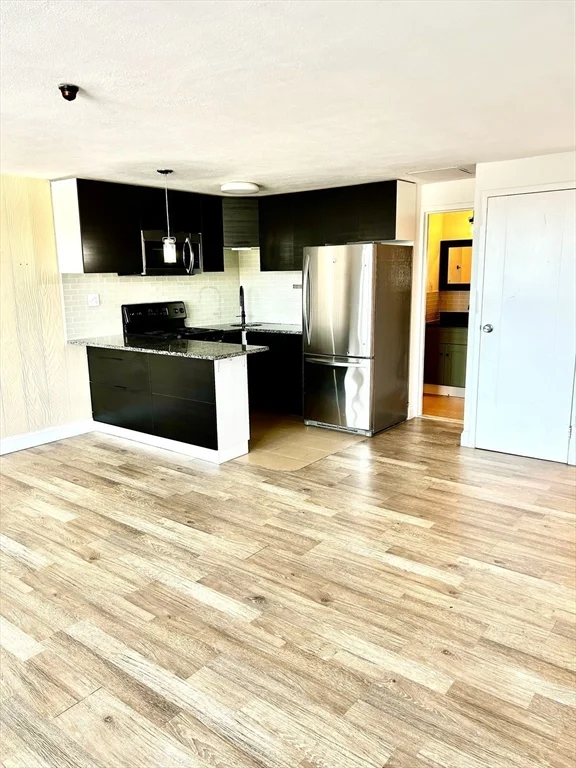 Studio bed, 1 bath apartment for rent at 340 Main St Unit 204, Melrose — photo 6 of 11
