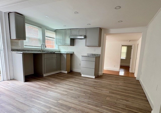4 bed, 2 bath apartment for rent at 340 Market St Unit 1, Brighton — photo 3 of 16