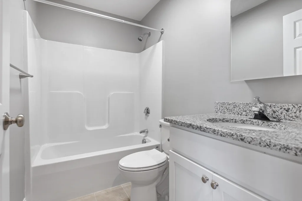 2 bed, 1 bath apartment for rent at 340 Scenic Hwy Unit 203, Buzzards Bay — photo 6 of 12