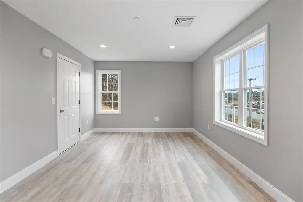 2 bed, 1 bath apartment for rent at 340 Scenic Hwy Unit 203, Buzzards Bay — photo 2 of 12