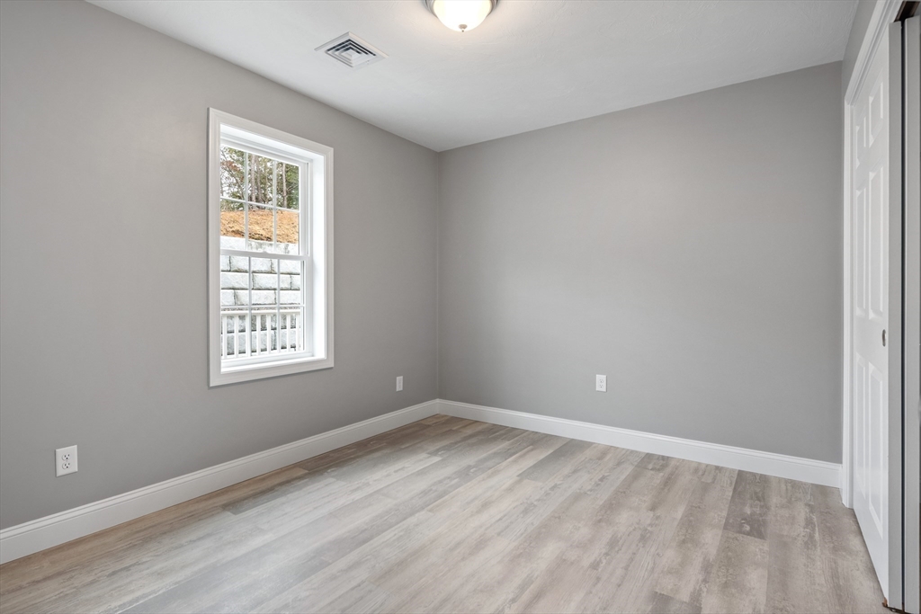 2 bed, 1 bath apartment for rent at 340 Scenic Hwy Unit 204, Buzzards Bay — photo 7 of 12