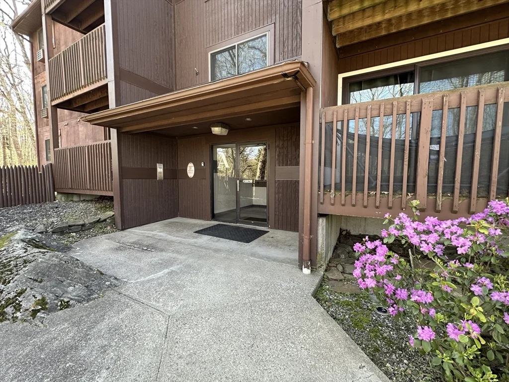 2 bed, 2 bath apartment for rent at 340 Sunderland Rd Unit 17A, Worcester — photo 1 of 14