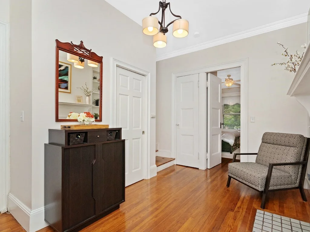 1 bed, 1 bath apartment for rent at 340 Tappan St Unit 1, Aspinwall Hill — photo 8 of 14