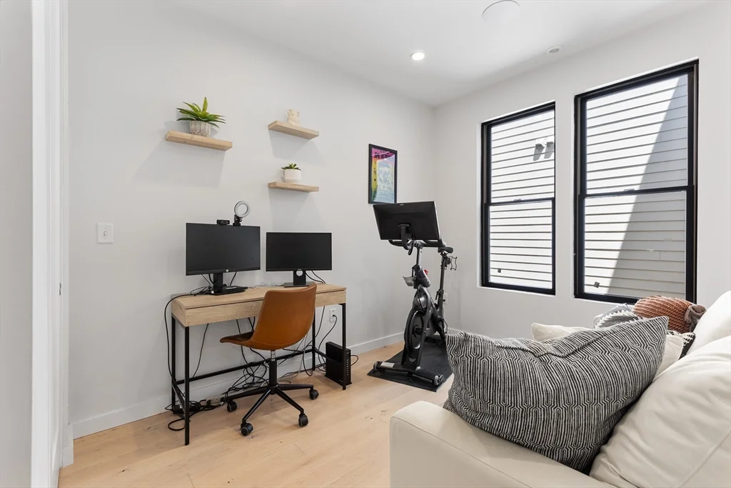 2 bed, 2 bath apartment for rent at 340 West 2nd St Unit 23, South Boston — photo 11 of 21
