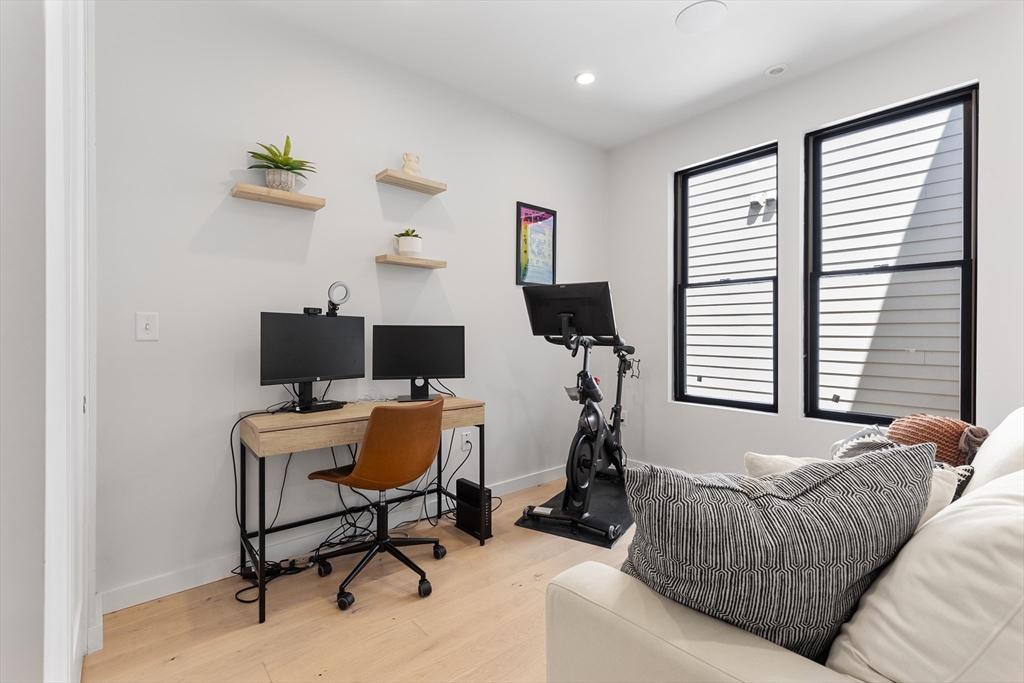 2 bed, 2 bath apartment for rent at 340 West 2nd St Unit 23PH, South Boston — photo 11 of 21