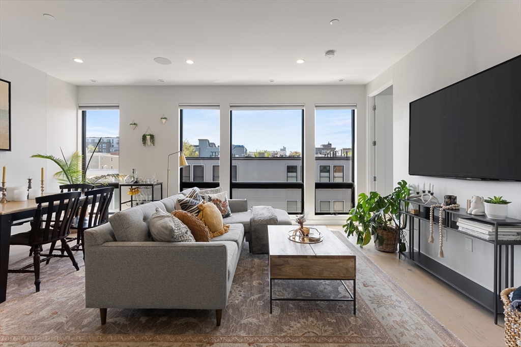 2 bed, 2 bath apartment for rent at 340 West 2nd St Unit 23PH, South Boston — photo 2 of 21