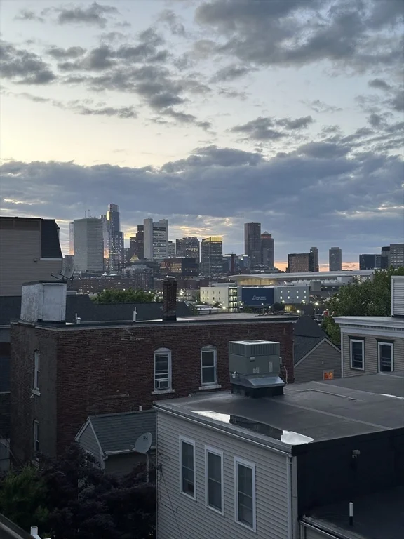 1 bed, 1 bath apartment for rent at 340 W 3rd St Unit 3, South Boston — photo 10 of 11