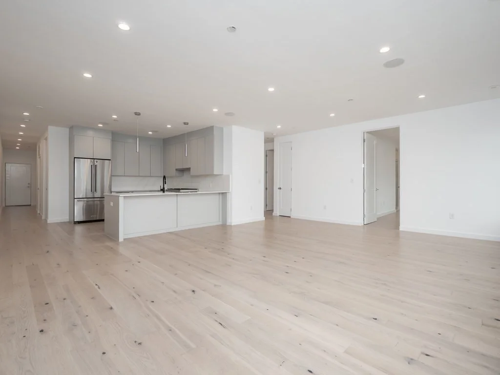 3 bed, 3 bath apartment for rent at 340 West 2nd St Unit 19, South Boston — photo 12 of 38