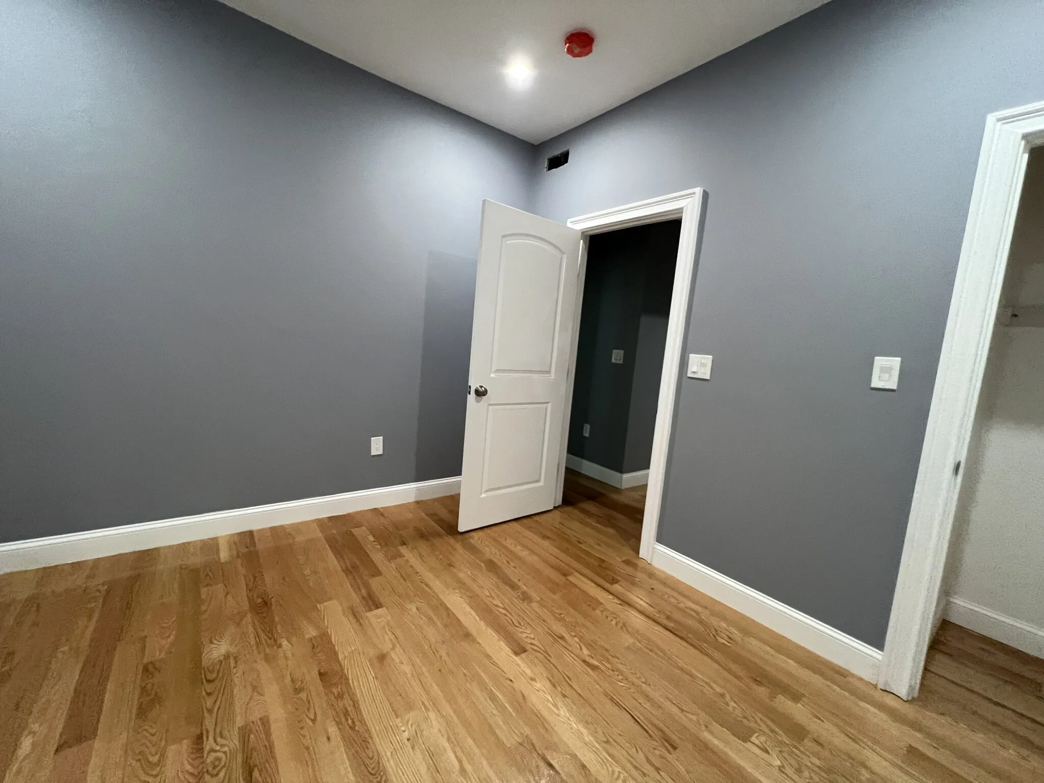 4 bed, 2 bath apartment for rent at 341 Cambridge St Unit 3, East Cambridge — photo 7 of 13