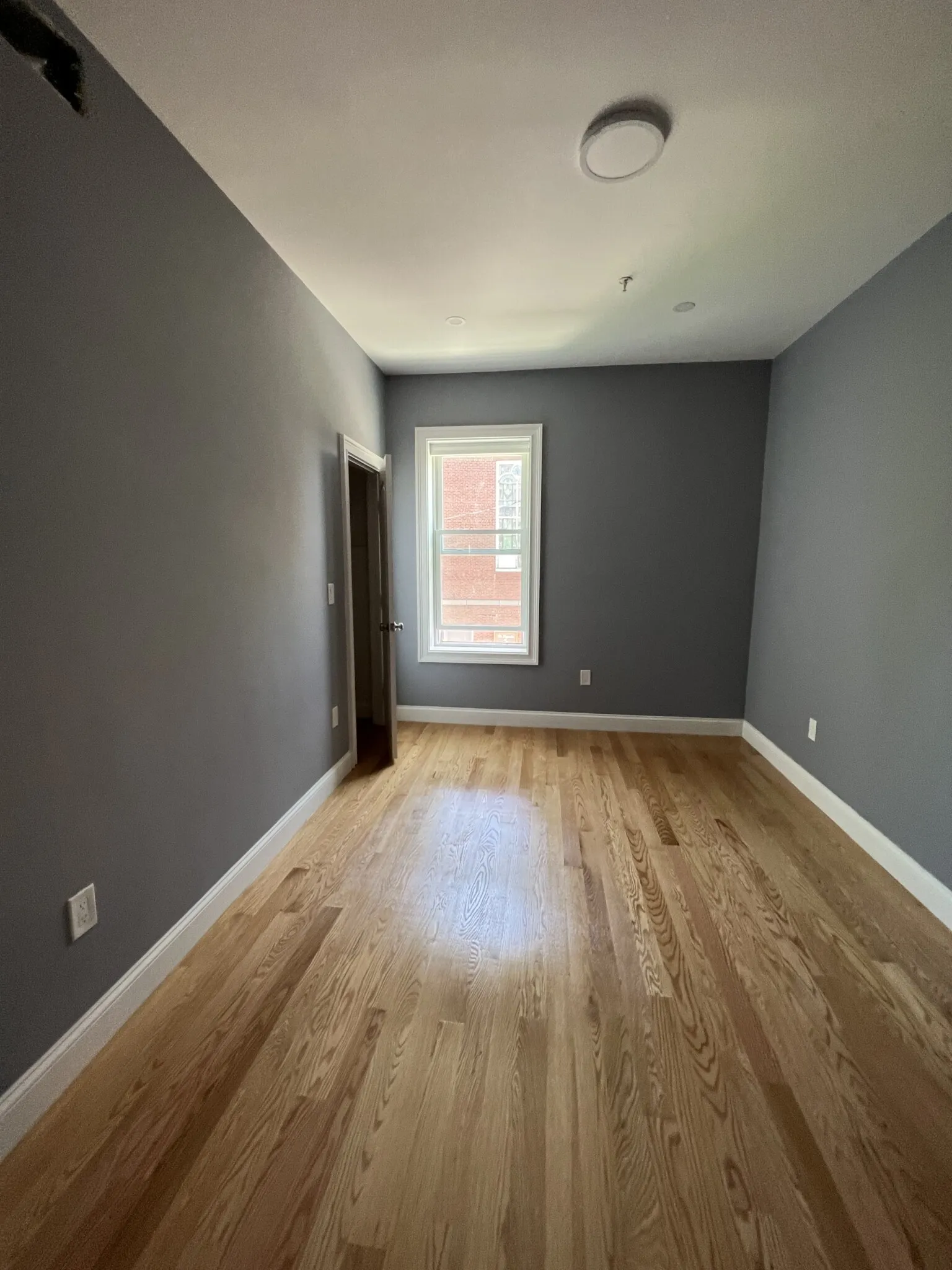 4 bed, 2 bath apartment for rent at 341 Cambridge St Unit 3, East Cambridge — photo 4 of 13